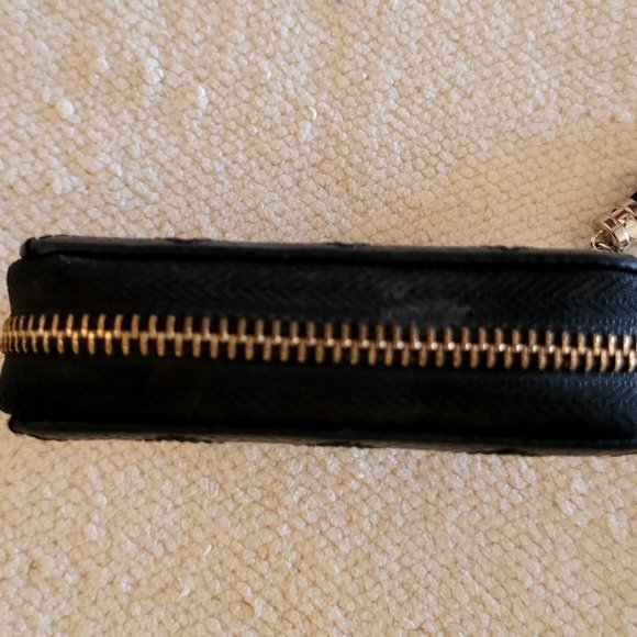 Credit Card ID Black Wallet Small Purse Easy To Carry In Your Purse - Picture 4 of 5